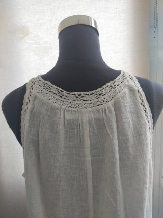 Camiseta Sfera bordada