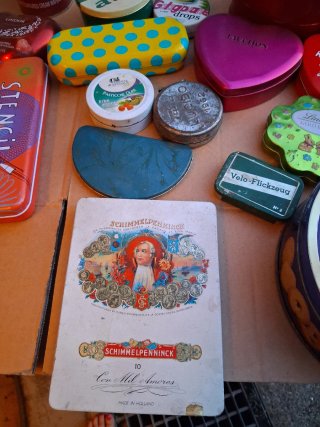 Tante scatoline in latta vintage tutte euro 20