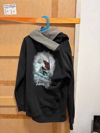 Sudadera La Sirenita Negra y Gris