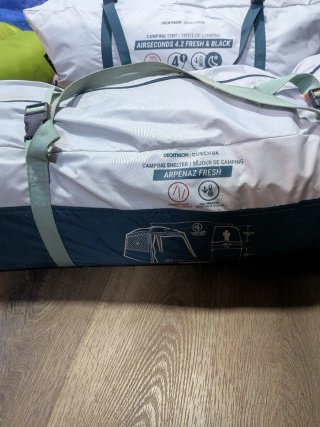 Tienda campaña hinchable Quechua 4 personas