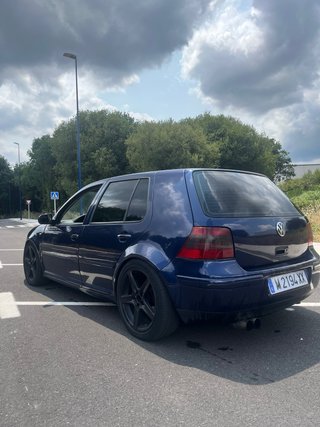 Volkswagen Golf 4