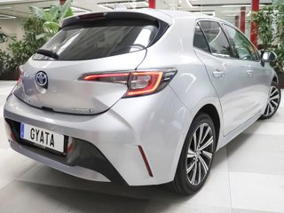Toyota Corolla 1.8 125H Style E-CVT 90 kW (122 CV)