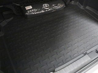Toyota Corolla 1.8 125H Style E-CVT 90 kW (122 CV)