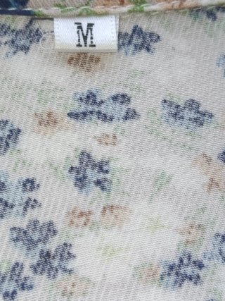 Vestido estampado floral talla M