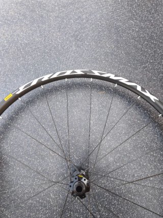 Rueda Mavic *NUEVA* Crossmax Delantera 29" CL
