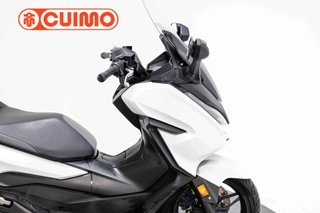 HONDA FORZA 125