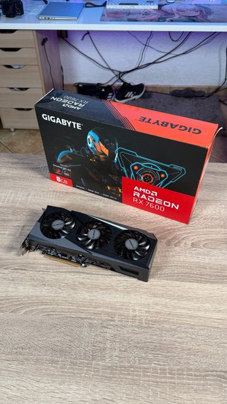 Gigabyte RX 7600 8GB