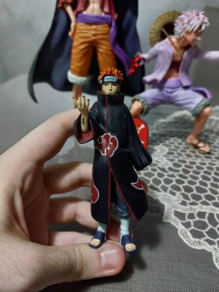 Lotto di 4 articoli Anime, One Piece e Naruto