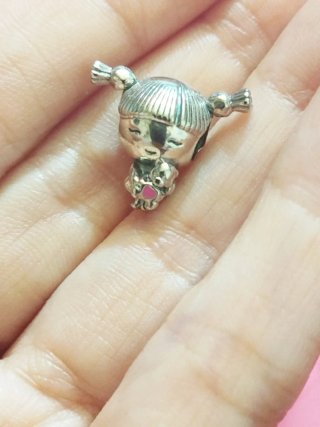 Plata Charm Niña con Osito Rosa