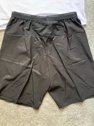 Conjunto Under Armour Camiseta y Pantalón Corto M