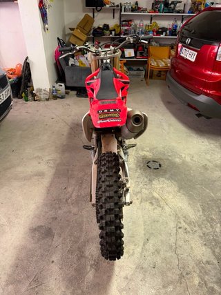 Honda CRF 450cc Motocross Roja y Blanca