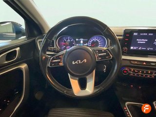 Kia Ceed 1.6 MHEV iMT 100kW (136CV) Drive