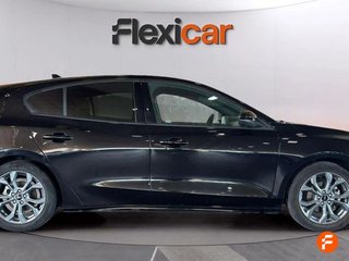 Ford Focus 1.0 Ecoboost MHEV 114kW ST-Line Auto