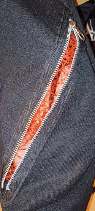 Camiseta alternativa