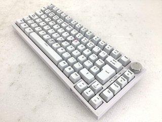teclado alfanumerico newskill pyros pro