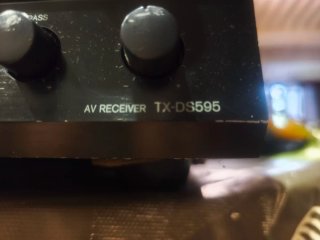 Amplificador Onkyo y Altavoces Technics Negros