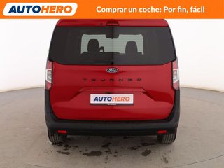Ford Tourneo Courier 1.0 EcoBoost Titanium