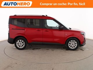 Ford Tourneo Courier 1.0 EcoBoost Titanium