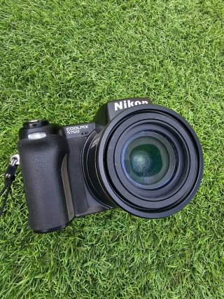 Lote 3 Fotocamere: 2 Nikon Coolpix + 1 Sony