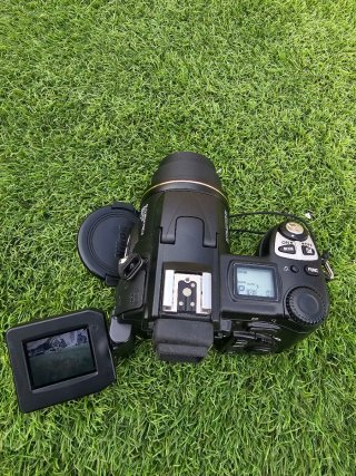 Lote 3 Fotocamere: 2 Nikon Coolpix + 1 Sony