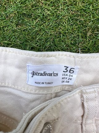 Vaqueros beige con brillantes Talla S