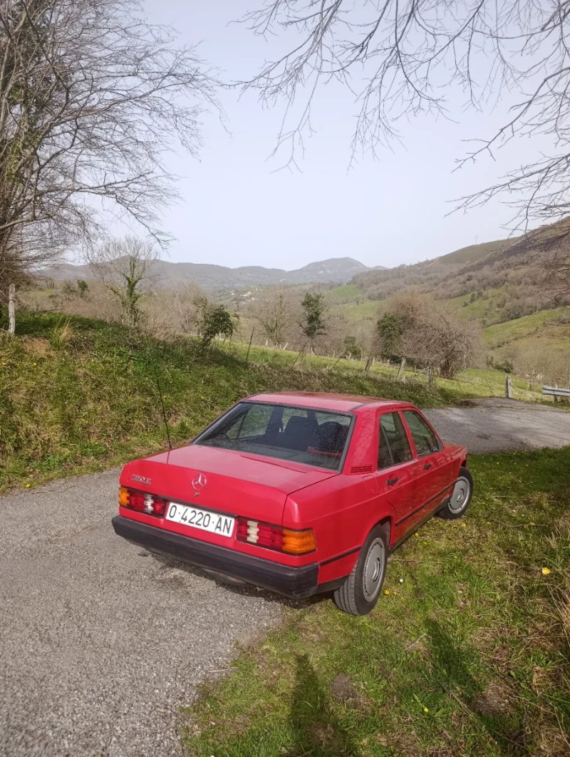 mercedes-benz clase e 1988 - foto 1