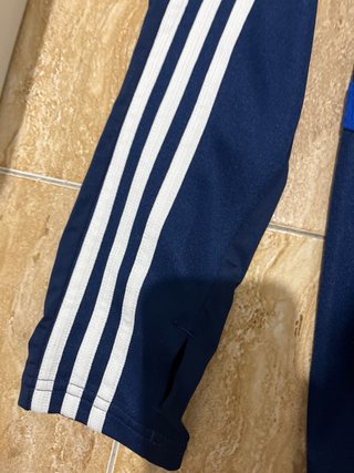 Sudadera Adidas azul marino 11-12 años