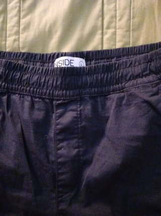 Bermudas hombre azul oscuro