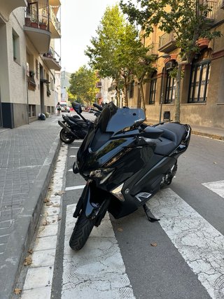 Yamaha T-Max 530 2017