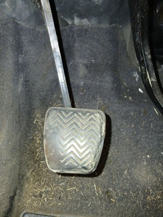 PEDAL EMBRAGUE Toyota Verso (AUR2/ZGR2)(2009->)