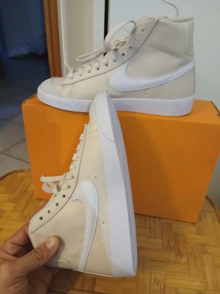 Nike Blazer Mid '77 Beige/Bianco Tg 38 nuove