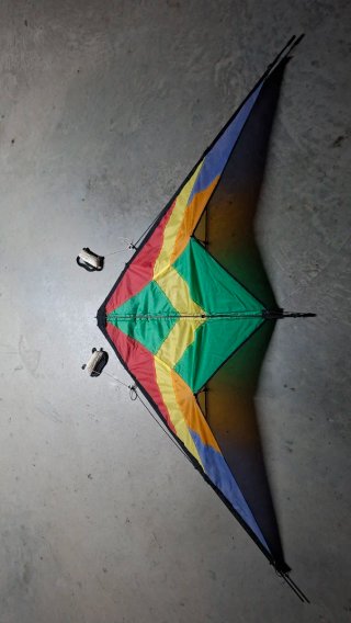 Cometa multicolor acrobatica dirigible