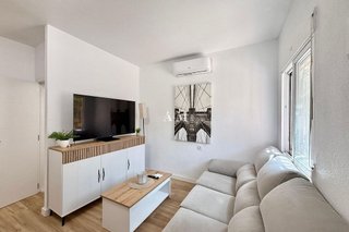 Casa pareada en alquiler en La Siesta - El Salado - Torreta en Torrevieja