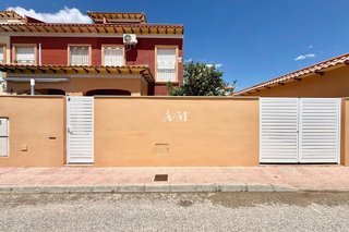Casa pareada en alquiler en La Siesta - El Salado - Torreta en Torrevieja