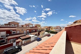 Casa pareada en alquiler en La Siesta - El Salado - Torreta en Torrevieja