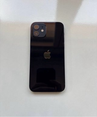 iPhone 12 Nero