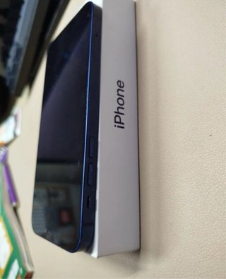 iPhone 12 Blu