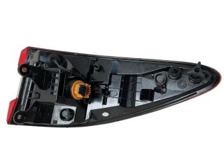 Piloto tra izq Renault Kadjar 2015-2024