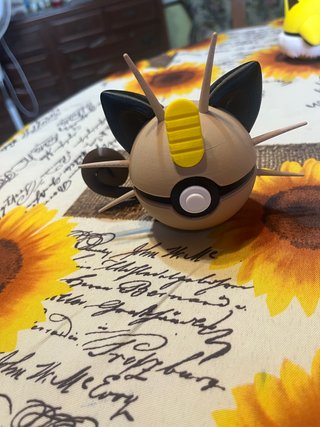 Pokéball Meowth