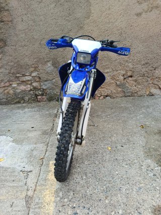 Vendo o cambio por moto trail Yamaha wr 400 f