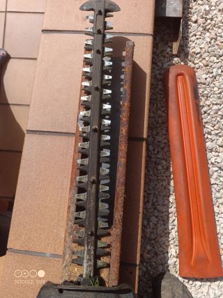 Cortasetos Stihl HS81R