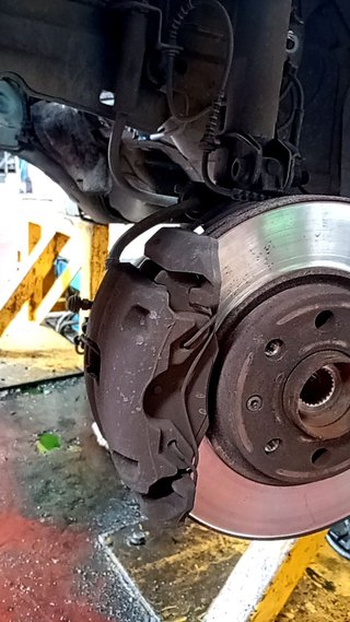 PINZA FRENO ANTERIORE SINISTRA Fiat Grande Punto (199)(2005->)