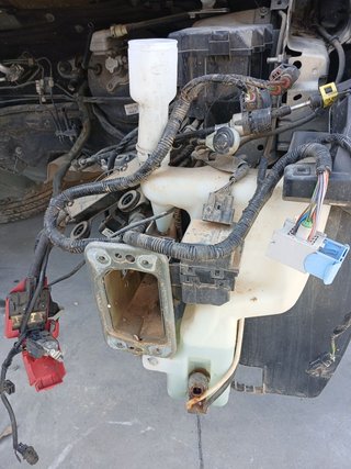 DEPOSITO LIMPIA Ford Transit Courier (C4A)(2013->)
