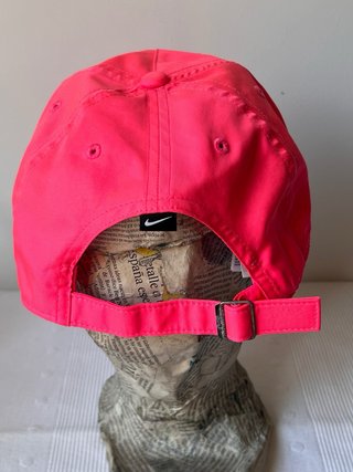 Gorra Nike Verano Flores y Libélula