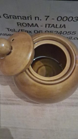 Teiera Vernini in ceramica marrone