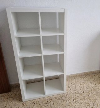 Cama litera con escritorio  estanteria y silla