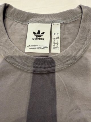Completo Adidas Originals T-shirt e Shorts Grigio