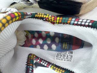 Adidas Pharrell Williams Talla 42
