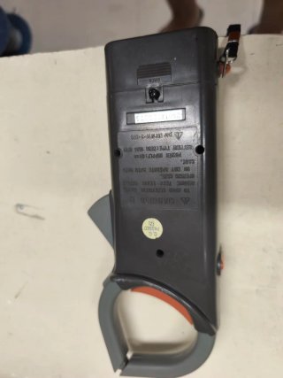 Pinza Amperimétrica Koban KP266