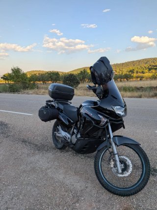 Honda Transalp XL 650V Negra